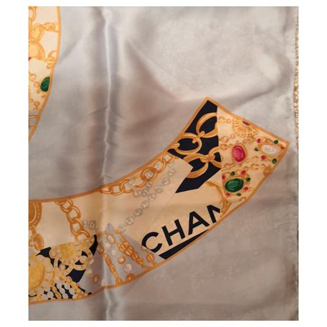 foulard chanel usati|Chanel Foulard Vintage .